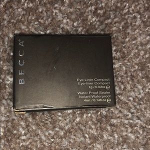 Becca eye liner compact COLOR BAMBI